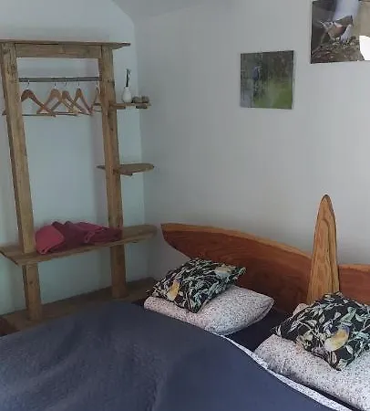 Dom Na Mazurach 住宿加早餐酒店 3*