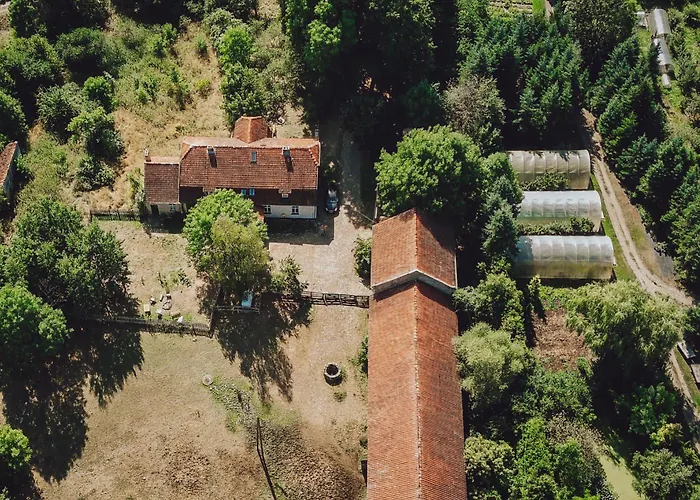 Dom Na Mazurach Bed and Breakfast